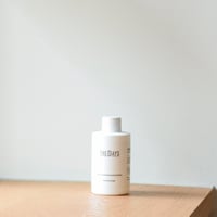 THE DAYS / スキン & コート バランシング ドッグ シャンプー / キャラメルオレンジ 150ml