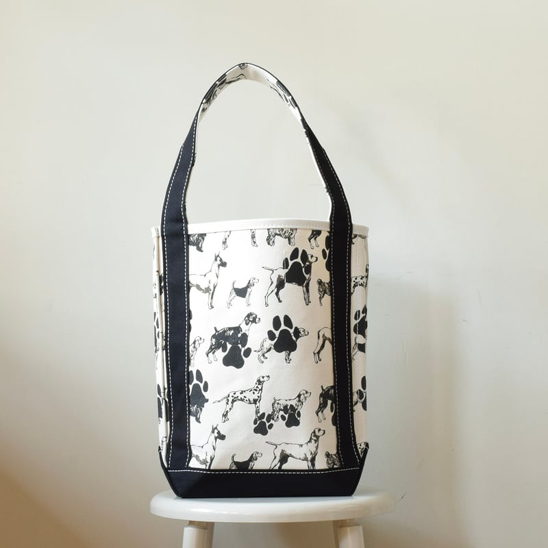 TEMBEA / BAGUETTE TOTE SMALL / DOG FOOT PRINT×B