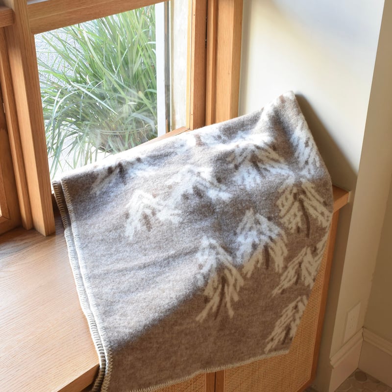 LAPUAN KANKURIT / KUUSI WOOL BLANKET / ラプアンカンクリ LAPUAN KANKURIT / KUUSI WOOL BLANKET / ラプアンカンクリ