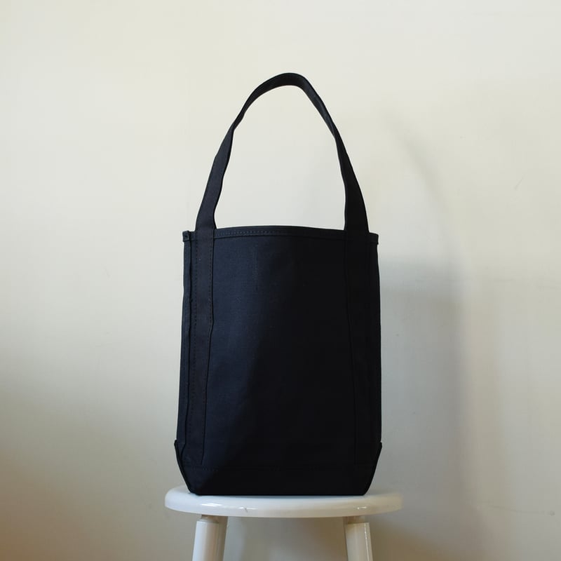 TEMBEA ブラックレザートートバッグ BAGUETTE TOTE GOAT - TEMBEA