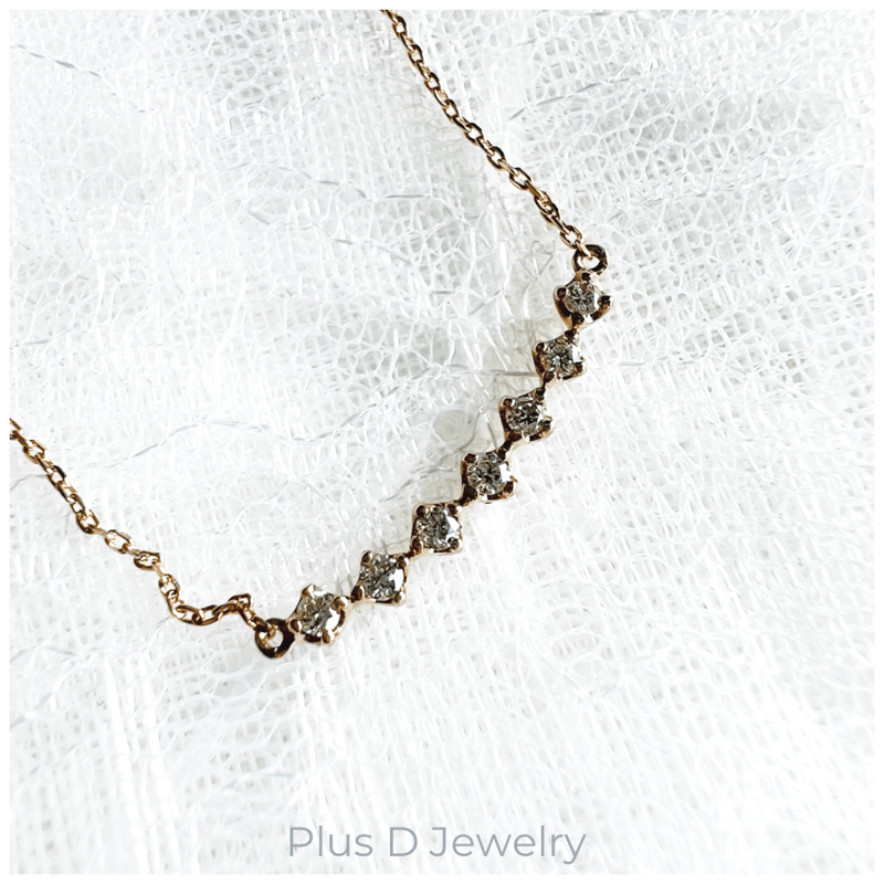 BD-072 K10YG ダイヤモンドペンダント 0.10ct | Plus D Jewelry