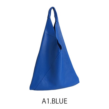 MMC100GBE イタリアンレザートライアングルBAG