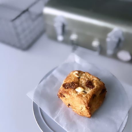 【⚠︎発送商品】いちじくと北海道産クリームチーズのスコーン※冷凍商品