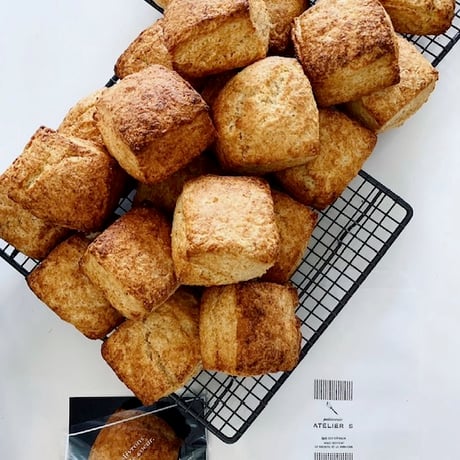 【⚠︎発送商品】リピート率90％以上！全粒粉スコーンプレーン6個入♫※冷凍商品