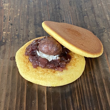 【秋冬】渋皮栗とバター、小豆あんをしっとり生地で＜6個セット＞