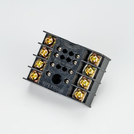 ＯＭＲＯＮ　共用ソケット 角形ソケット PYF(表面接続)