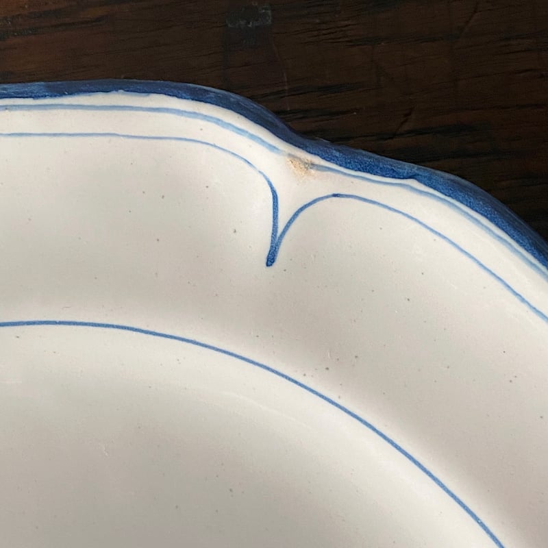Moustiers 青線 花リム 平皿 φ24.6cm フランス アンティーク b Moustiers 青線 花リム 平皿 φ24.6cm フランス アンティーク b