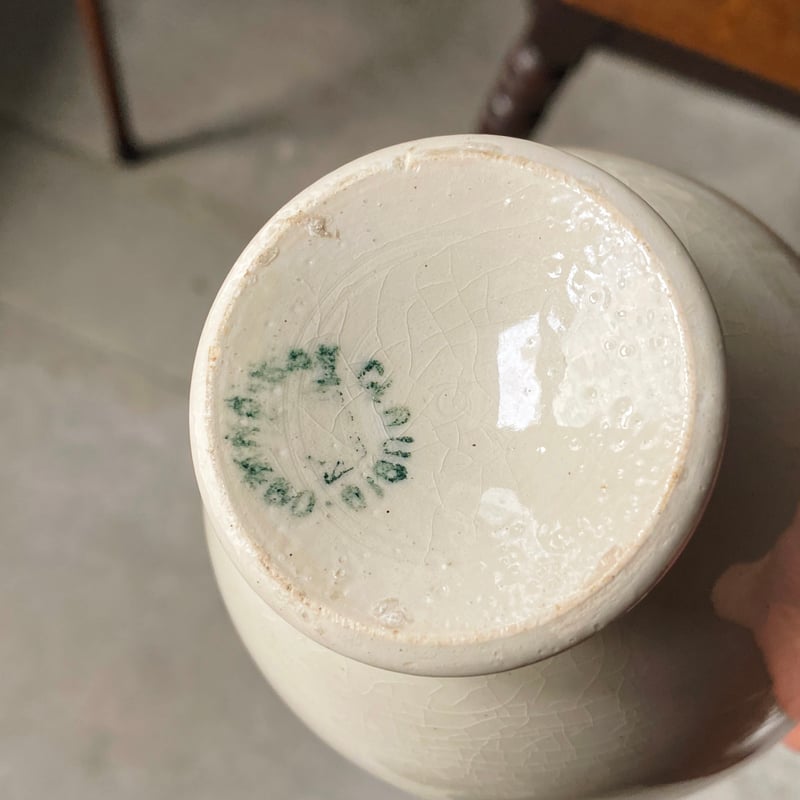 ホワイトレリーフカフェオレボウル　フランスアンティーク　白　19世紀後期 ホワイトレリーフカフェオレボウル フランスアンティーク 白 19