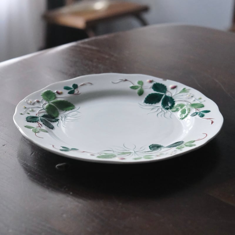 Creil&Montereau Fraise ジョルジュサンド 彩色 いちご レリーフ