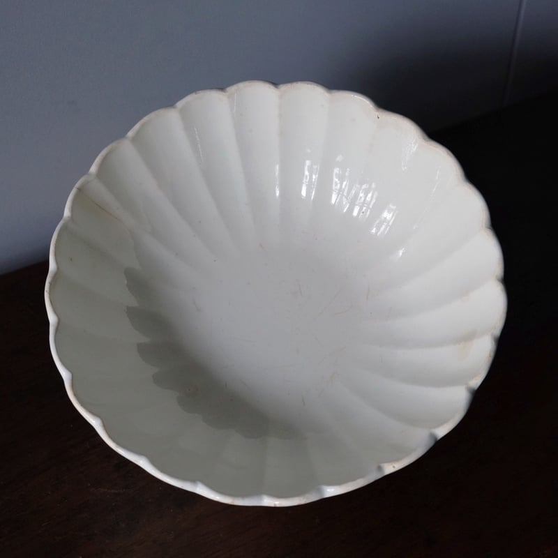 Arboras アルボラス 白 サラディエ ボウル 輪花 φ28cm フランス