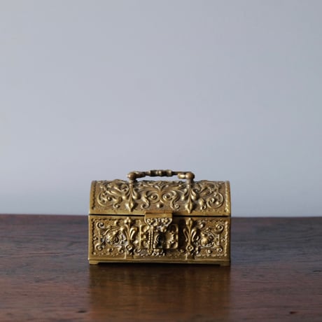 宝箱型 ジュエリーケース 真鍮 フランス アンティーク 0501777