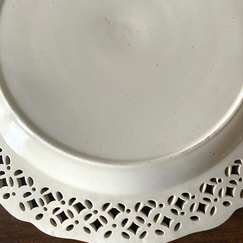 イギリス クリームウェア レース ピアシング 平皿 深皿 h24.5cm
