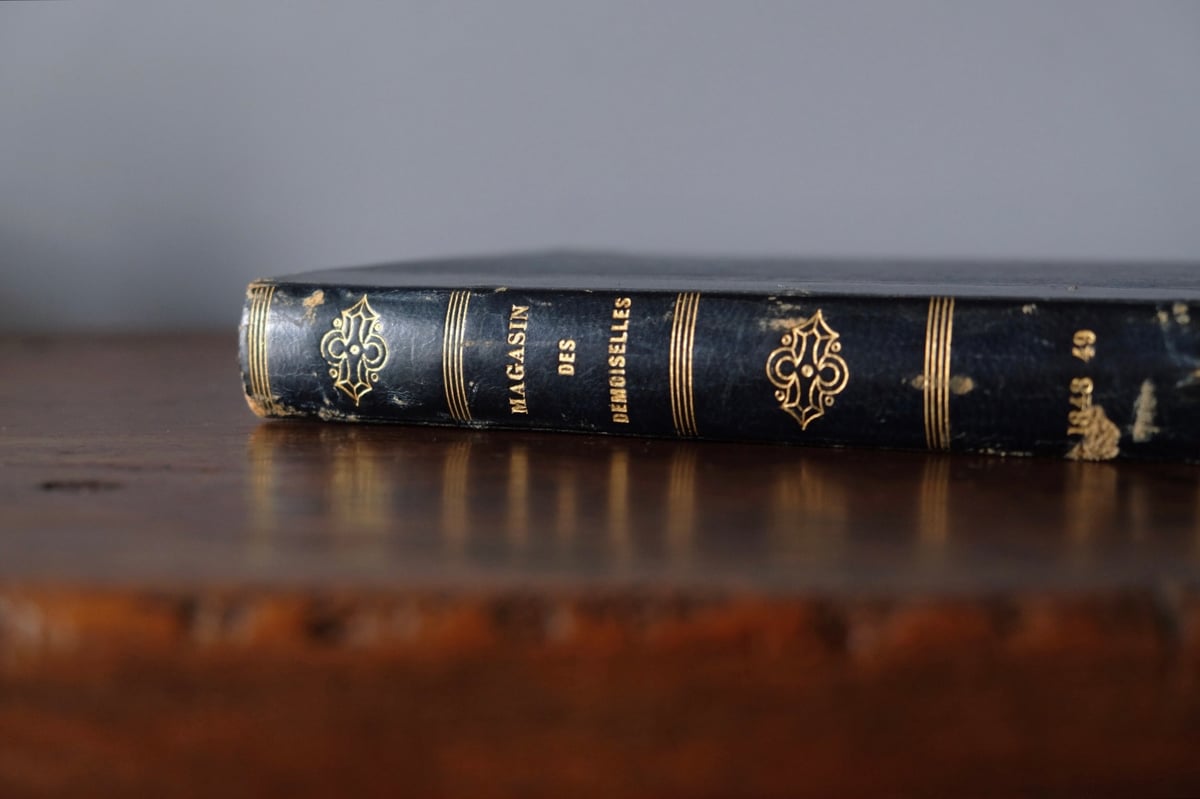 古書 彩色モード版画付 本 Magasin des Demoiselles 1848-49年