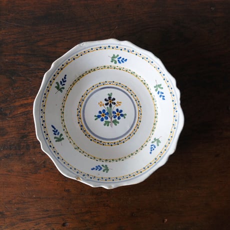 ヌヴェール | STORES