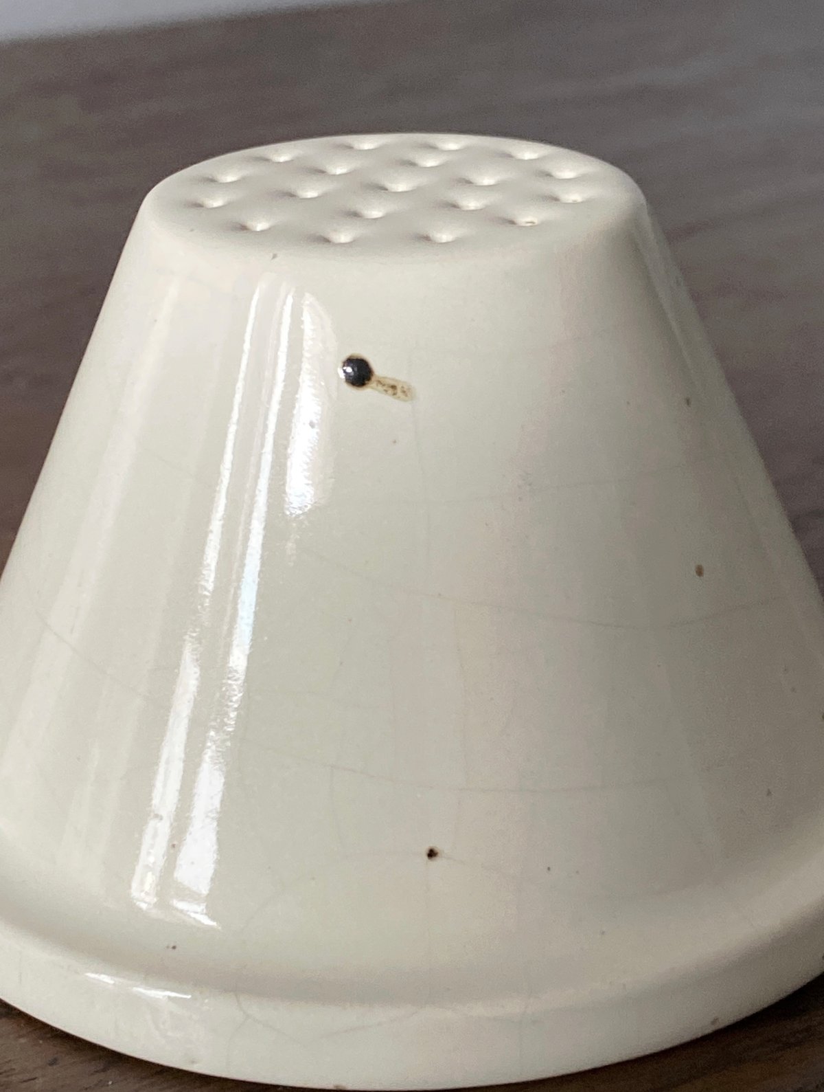 フランス アンティーク フェセル 水切りプレート 小さな フェセル 水切り h5.4cm フランス アンティーク 0501635