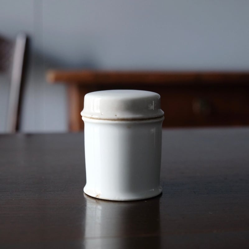 白磁 ファーマシーポット ポット h7.3cm フランス アンティーク a