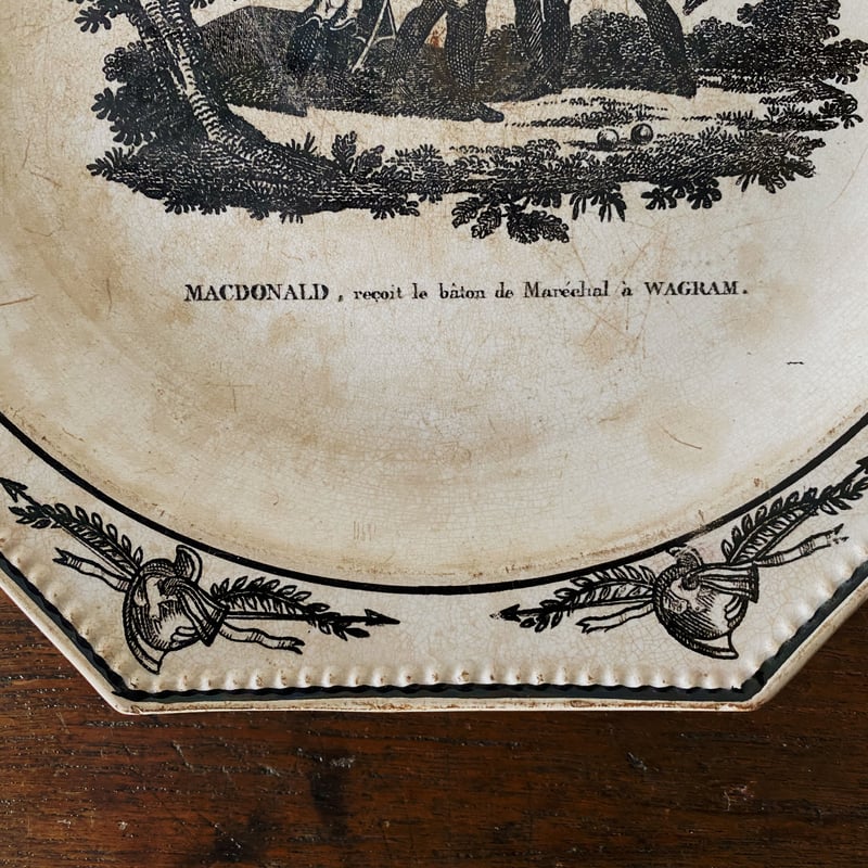 モントローMontereau オクトゴナル皿 グリザイユ アンティーク b