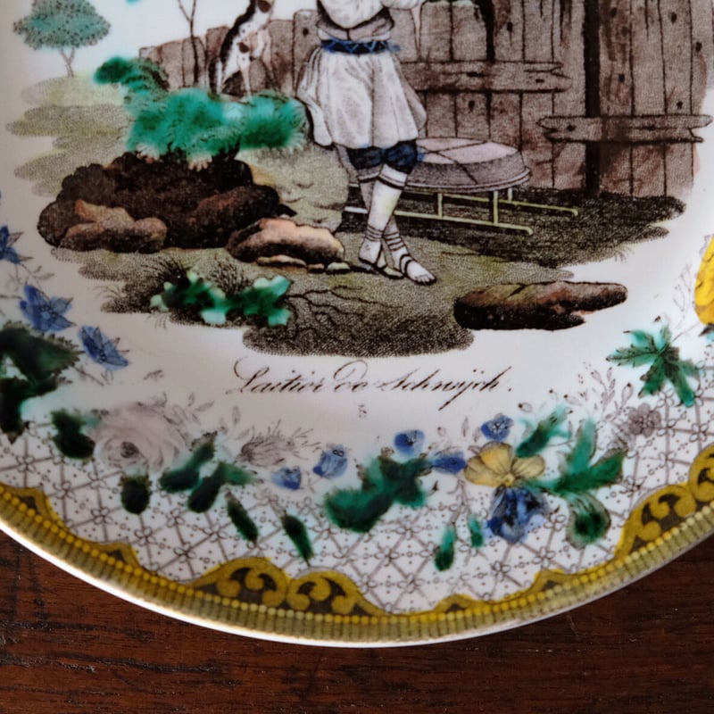 ショワジー・ル・ロワ 彩色 グリザイユ皿 アンティーク 050467