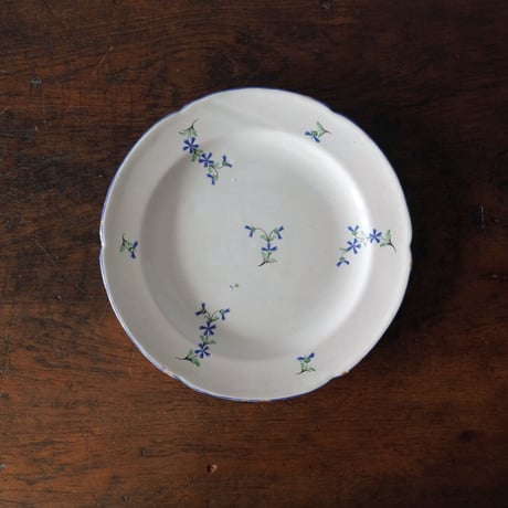 ニーデルヴィレー | STORES