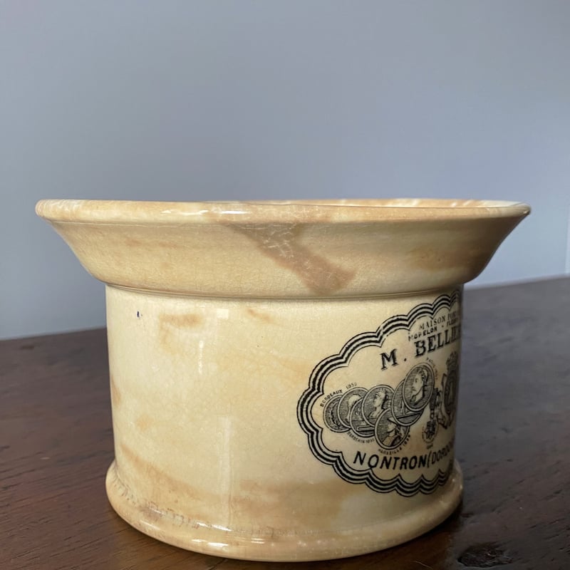 クレイユモントローフォアグラポット