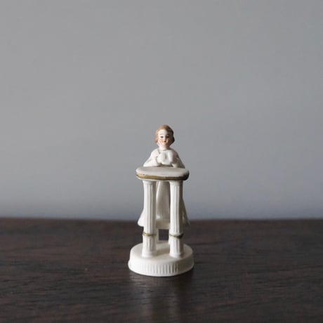 フィギュリン | STORES