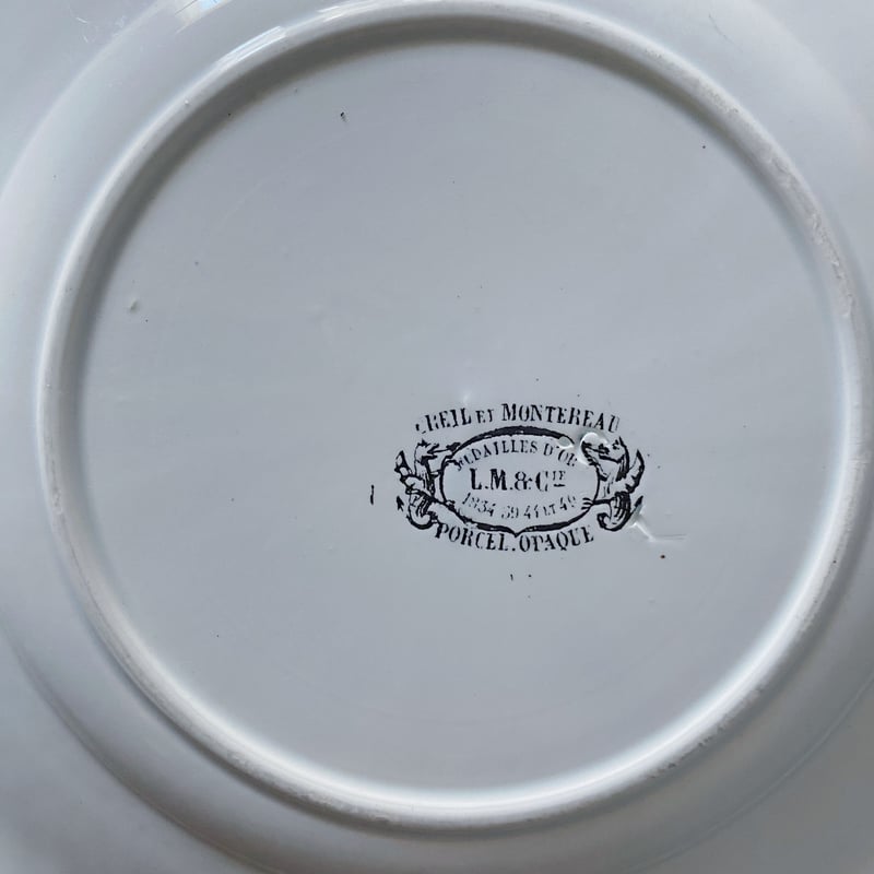 Creil & Montereau クレイユ＆モントロー 平皿レリーフ グリザイユ