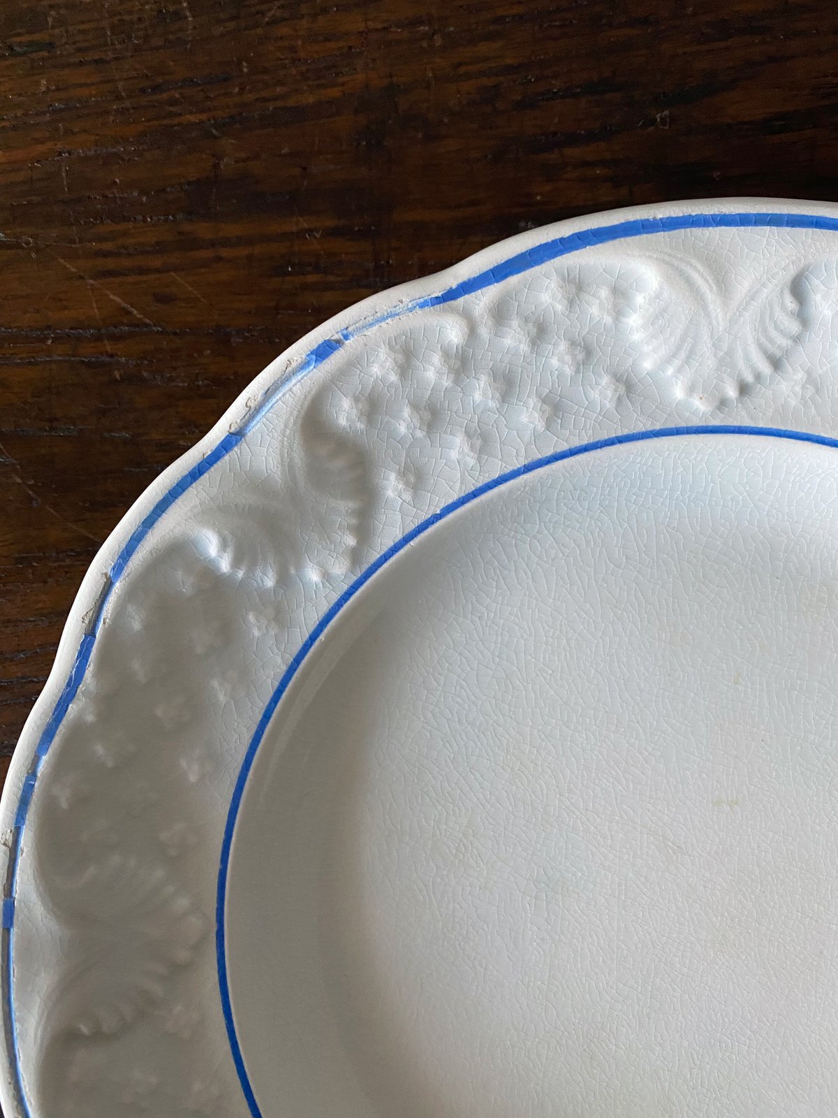 ショワジールロワ レリーフ プレート アンティーク a050285