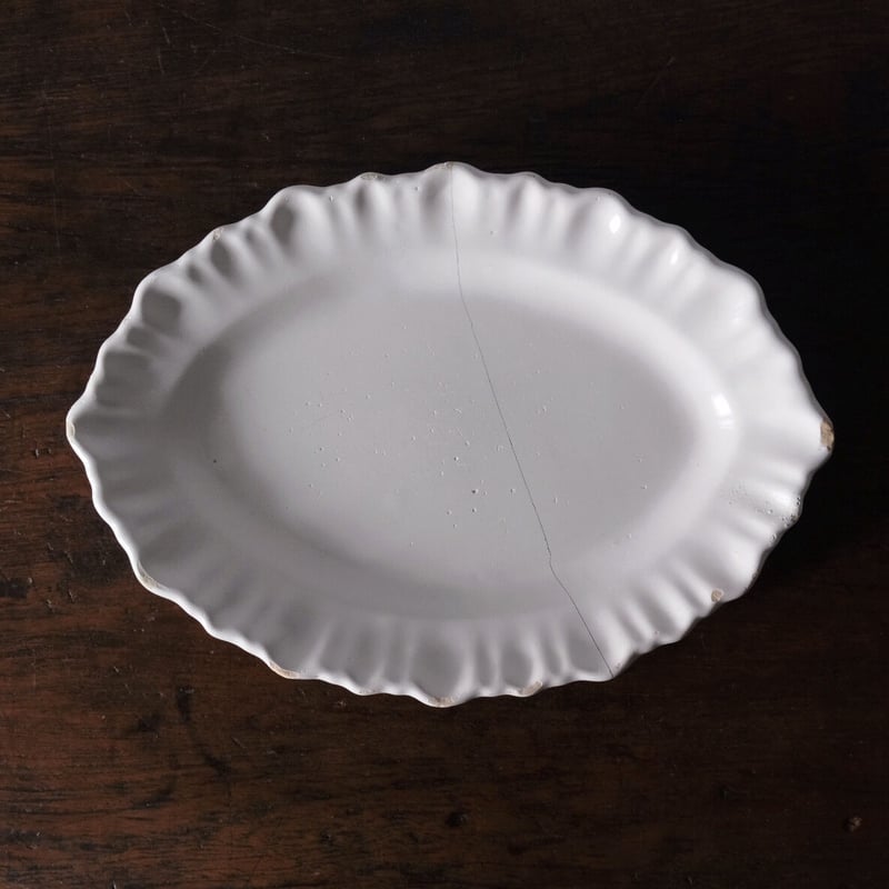 Moustiers ムスティエ フリル リム皿 オーバル皿 楕円皿 30.8cm Moustiers ムスティエ フリル リム皿 オーバル皿 楕円皿 30.8cm