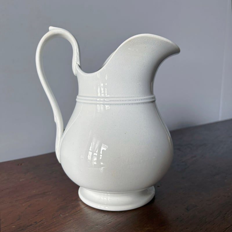 フランスアンティーク　ショワジールロワ　白　ピシェ　ピッチャー　花瓶　美品 Choisy le Roi ショワジールロワ 白 ピシェ ピッチャー 花器 花瓶 h19.5
