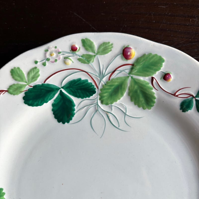 Creil&Montereau Fraise ジョルジュサンド 彩色 いちご レリーフ皿 平皿