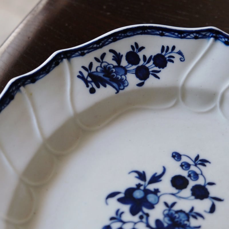 トゥルネー窯 Tournai とても古い花絵皿 ベルギー トゥルネー窯 小花柄皿 | chez Augustins