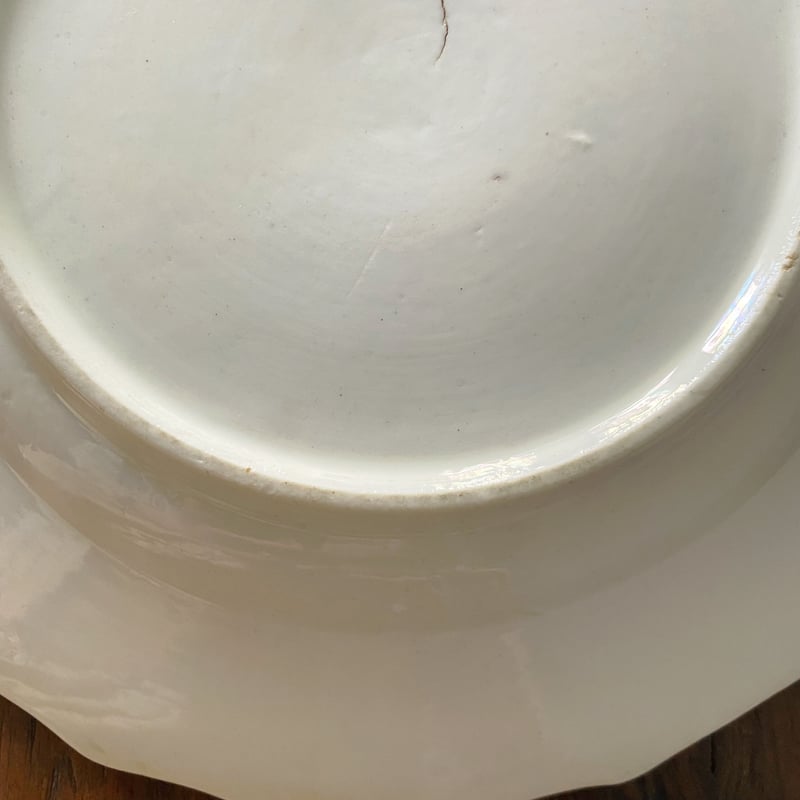 tournai トゥルネー （トルネイ）軟質磁器 花リム レリーフ 皿