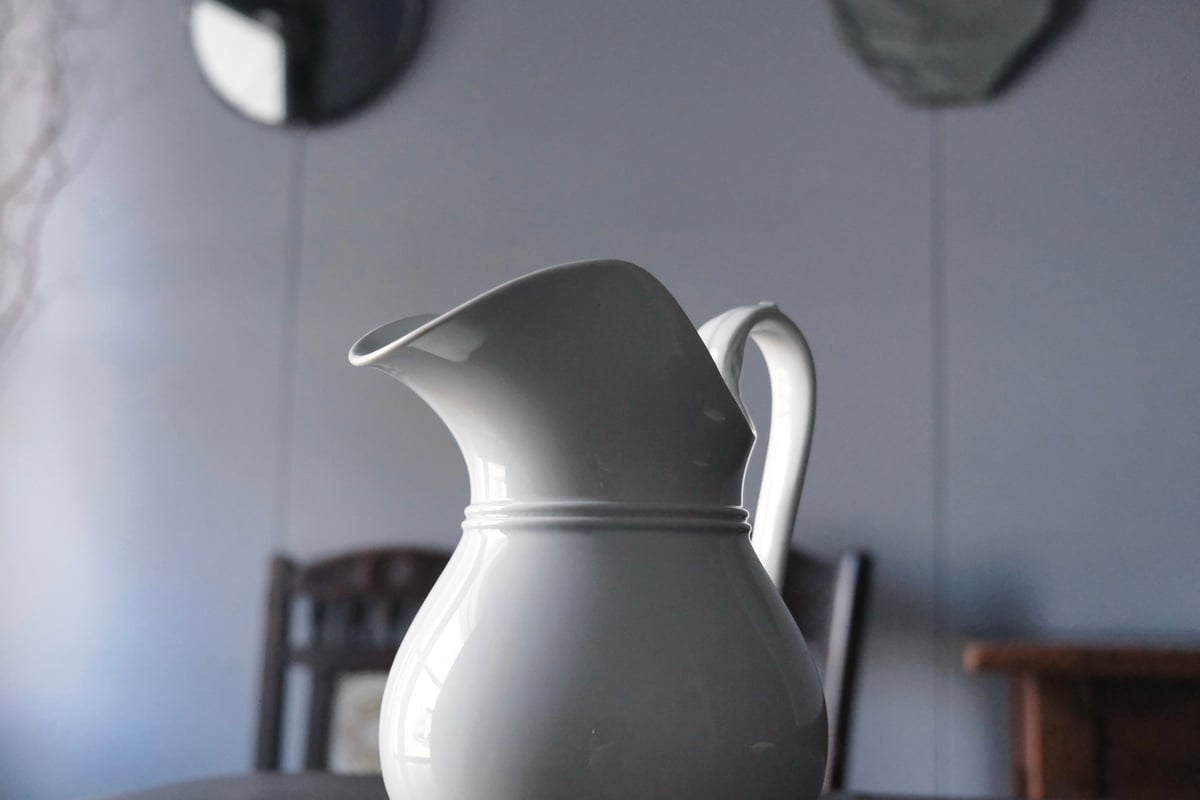 貴重【ボルドー】白のスーピエールフランスアンティーク・花器/美