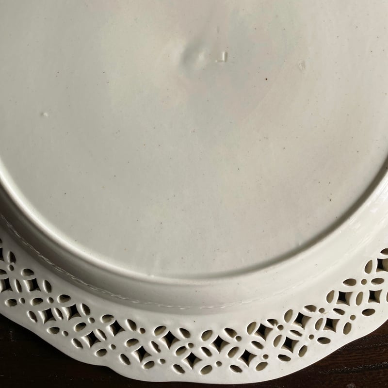 イギリス クリームウェア レース ピアシング 平皿 深皿 h24.5cm