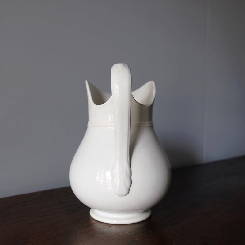 レア19世紀　ボルドー窯　小さな白ピシェ　フランスアンティーク J.Vieillard&Cie ボルドー 白 ピシェ h22.5cm 花器 花瓶