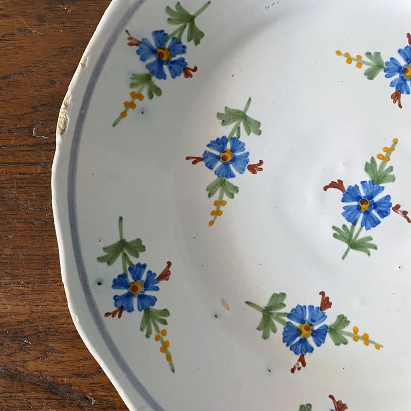 【御専用】セーブル Sevres 1780年 金彩矢車菊とバラ絵 プレート 御専用】セーブル Sevres 1780年 金彩矢車菊とバラ絵 プレート - メルカリ