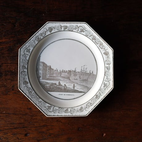 ダイヤレリーフ | STORES