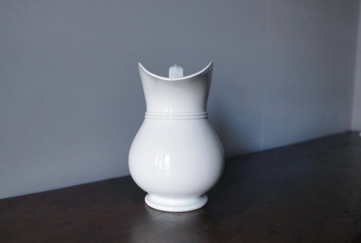 J.Vieillard&Cie ボルドー 白 ピシェ h22.5cm 花器 花瓶 J.Vieillard&Cie ボルドー 白 ピシェ h22.5cm 花器 花瓶