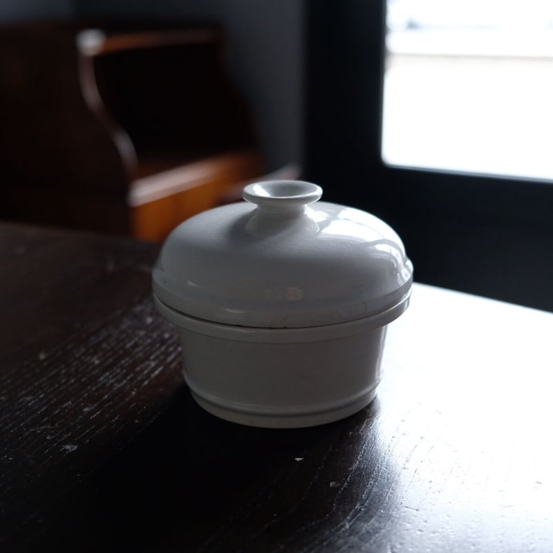 クレイユモントローフォアグラポット