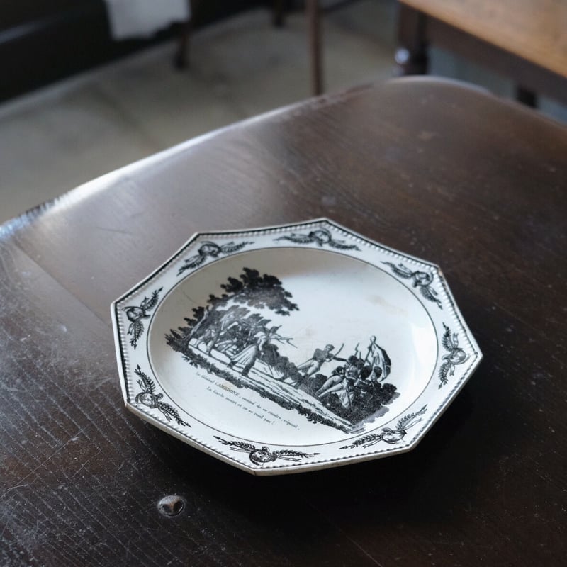 モントロー Montereau オクトゴナル皿 グリザイユ アンティーク a