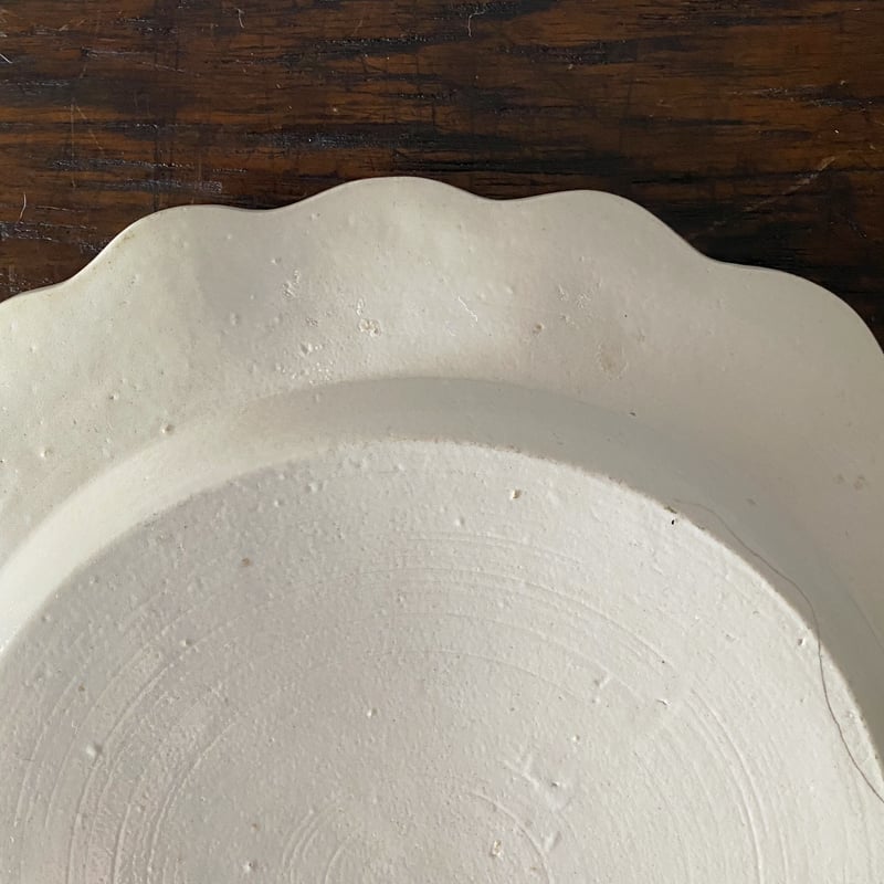 イギリスアンティーク　18世紀　フリルリム　レリーフ　プレート　34cm イギリスアンティーク 18世紀 フリルリム レリーフ プレート 34cm