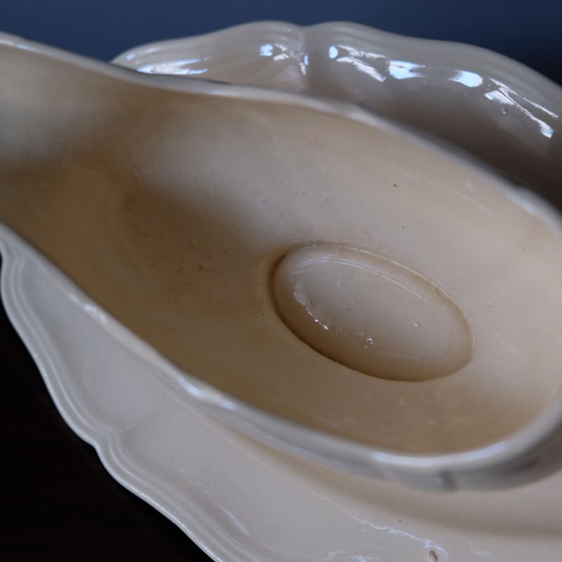 フランスアンティーク ディゴワンサルグミンヌ ソーシエール