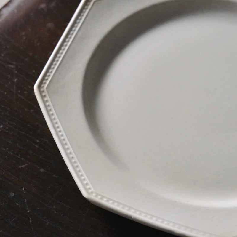 短期出品 クレイユモントロー オクトゴナル 平皿 25-6 短期出品 クレイユモントロー オクトゴナル 平皿 25-6