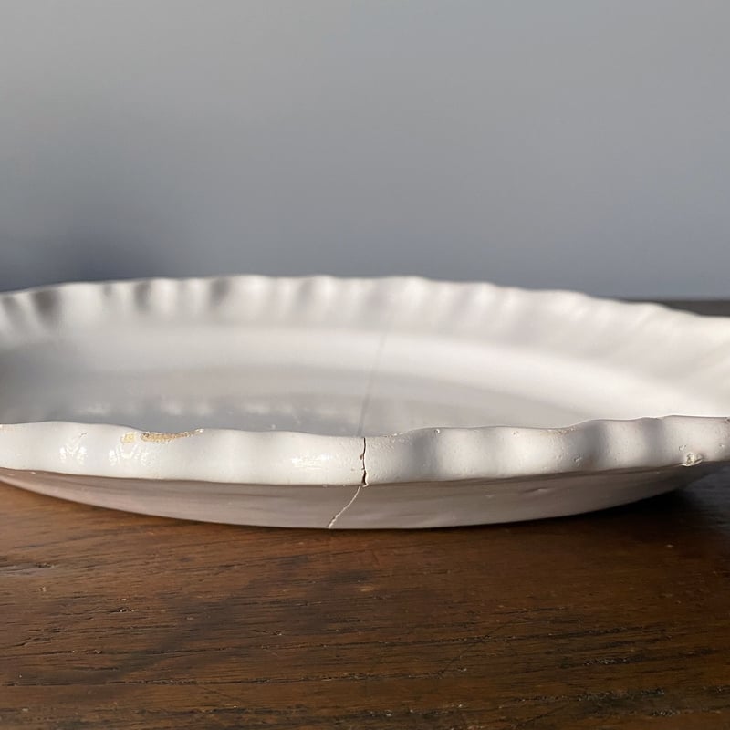 Moustiers ムスティエ フリル リム皿 オーバル皿 楕円皿 30.8cm Moustiers ムスティエ フリル リム皿 オーバル皿 楕円皿 30.8cm