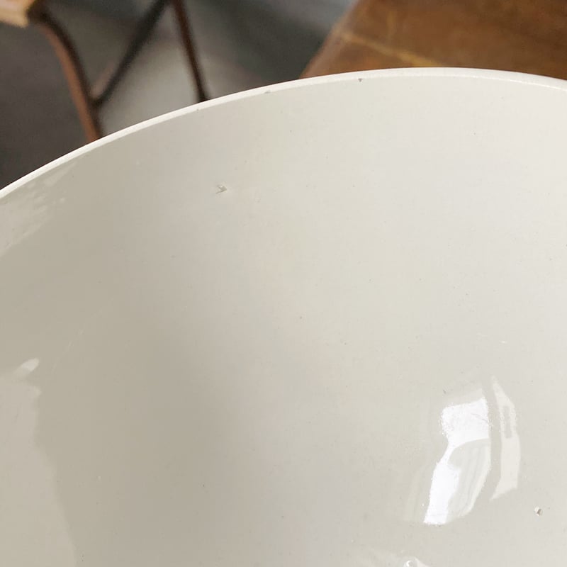 ヴァレリーカサド　カフェオレボウル　白 100均の『カフェオレボウル 白』がシンプルな白でオシャレ！ | 買て