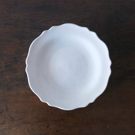 【美品】フランスアンティーク SALINS窯 クリーム色の特大オーバル皿3500 美品】フランスアンティーク SALINS窯 クリーム色の特大オーバル