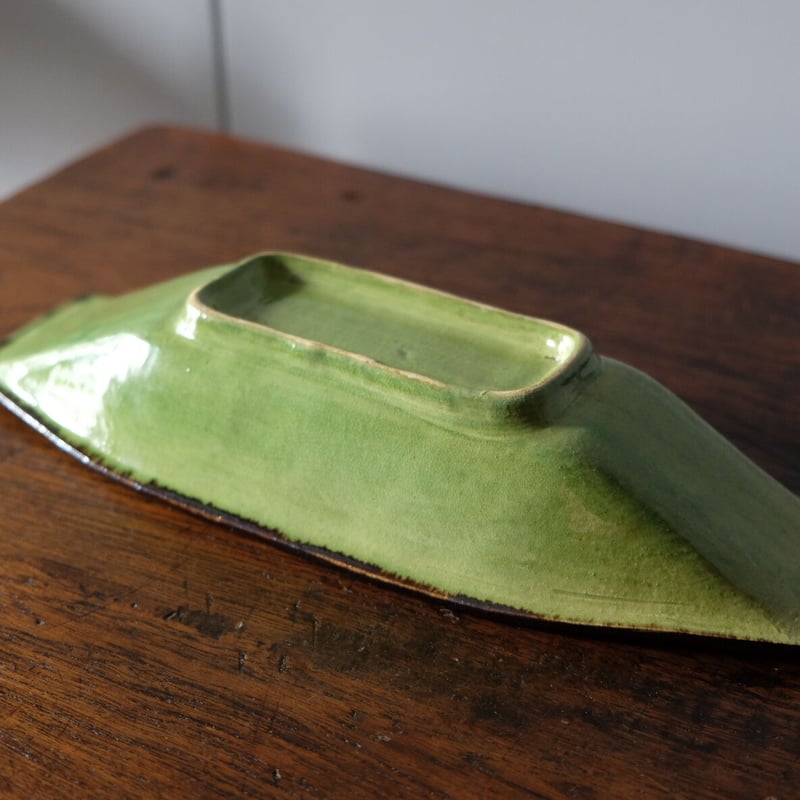 緑釉 舟型 ラヴィエ アンティーク 050365 | jinen_antique