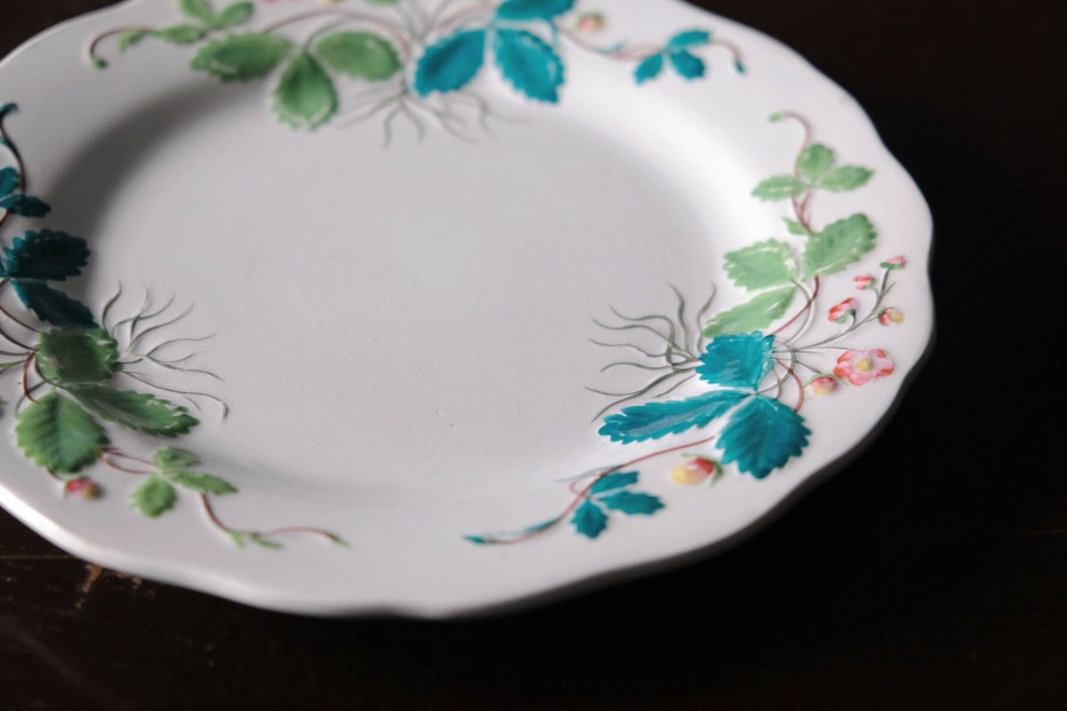 楽天カード分割】 デザート皿 アンティークプレート イチゴ