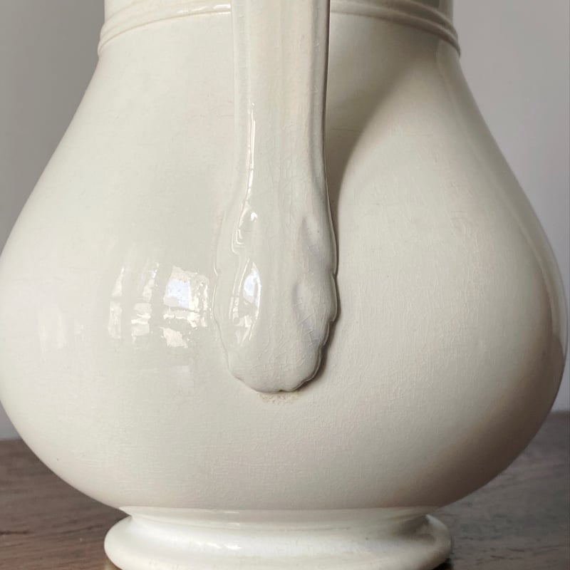 サルグミンヌsarreguemines 美しい白いピシェ