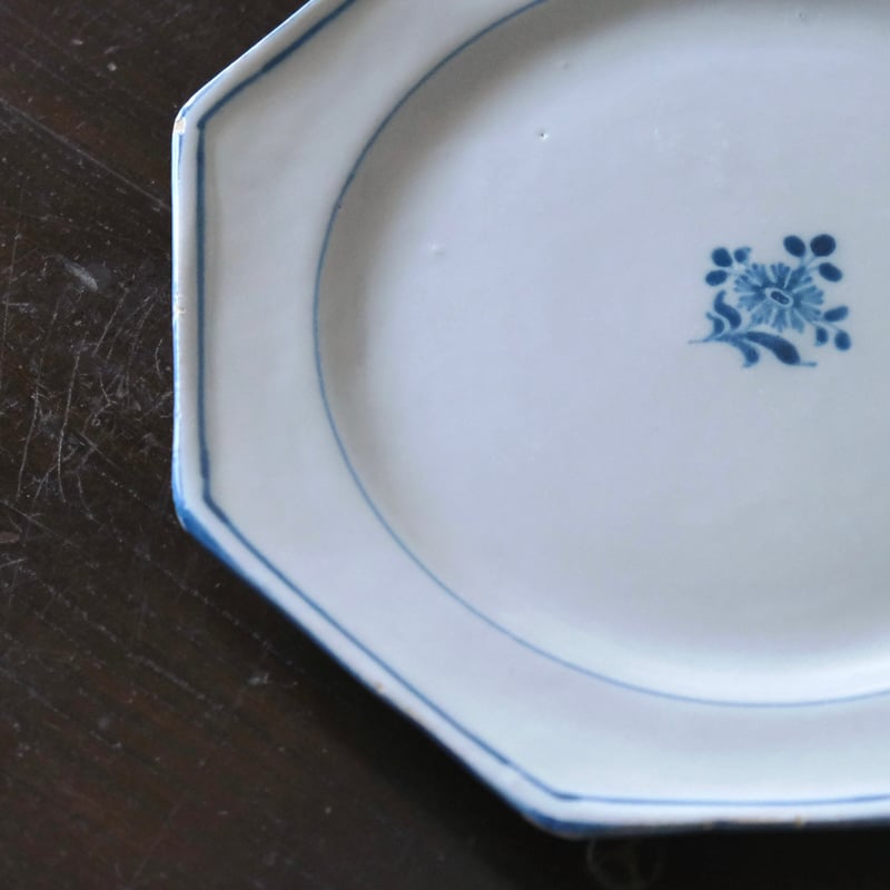 フランス　ヴィンテージ　ムスティエ　オクトゴナル　プレート 18世紀 フランス ムスティエ 白錫釉オクトゴナル皿 / France